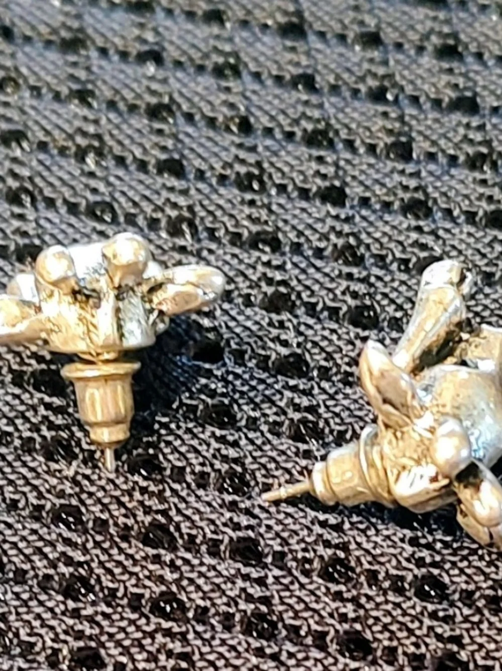 Silver Giraffe Stud Earrings for Kids - Cute Animal Earrings